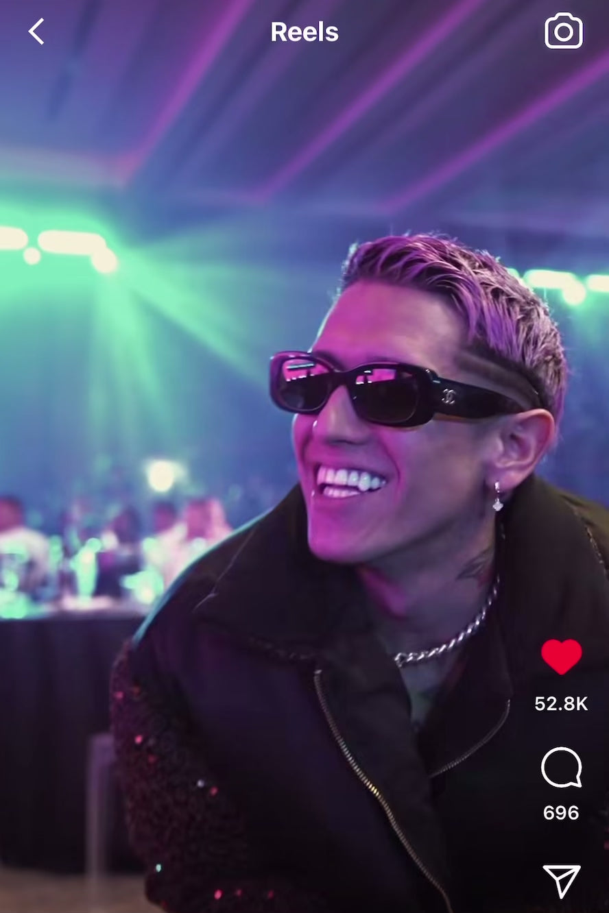 Load video: Come on clover huggie